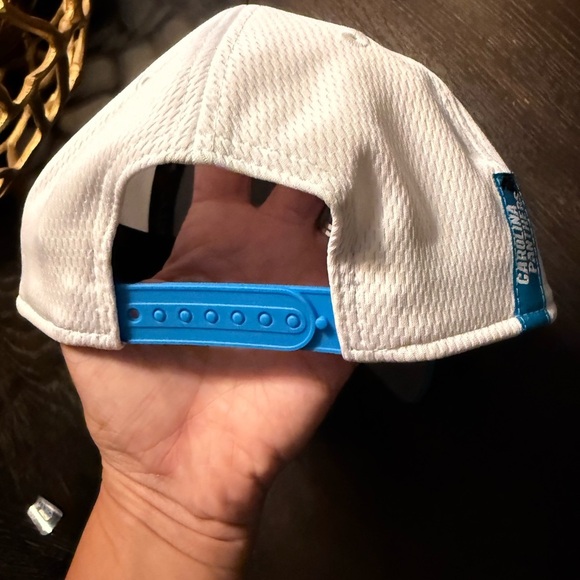 New Era Carolina PANTHERS stretch snap hat - Picture 3 of 3